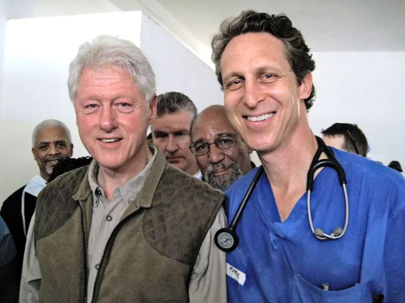 Bill Clinton and Dr. Mark Hyman in Haiti in 2010